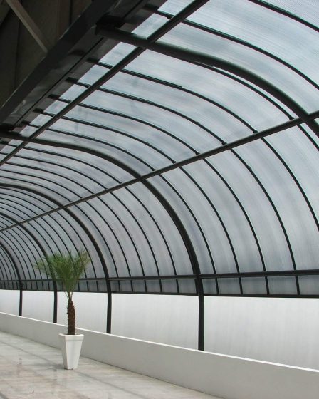 Cobertura de policarbonato em São Paulo: aplicações e onde encontrar