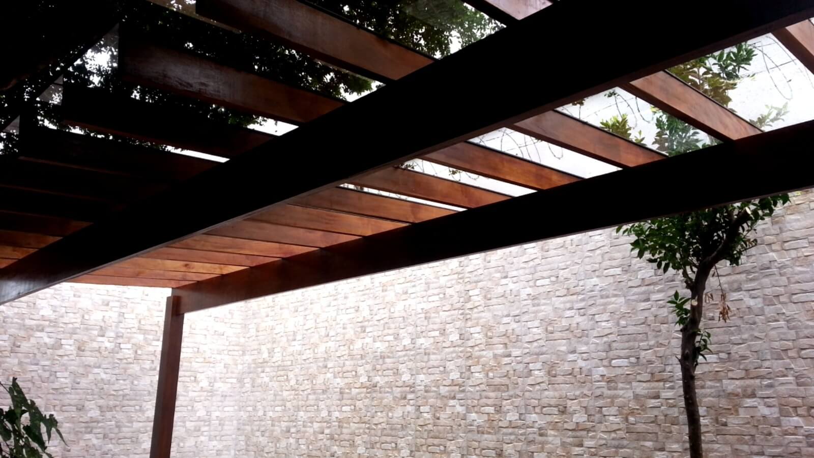 Pergolado de madeira: onde comprar com entrega rápida em São Paulo